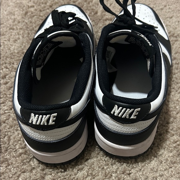Nike Women Dunk Low Black and White Sneakers - Picture 4 of 6